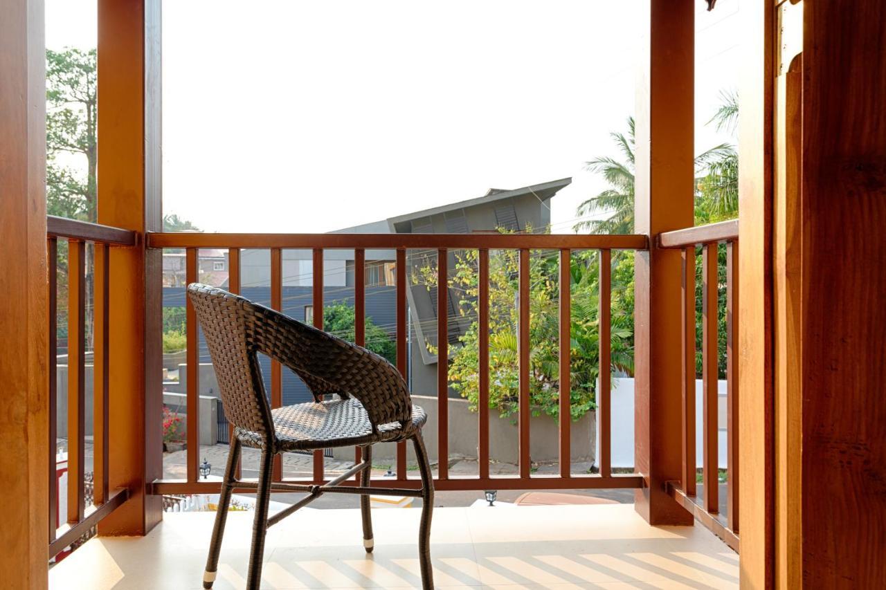 Villa Casa De Monique Pilerne Exterior foto